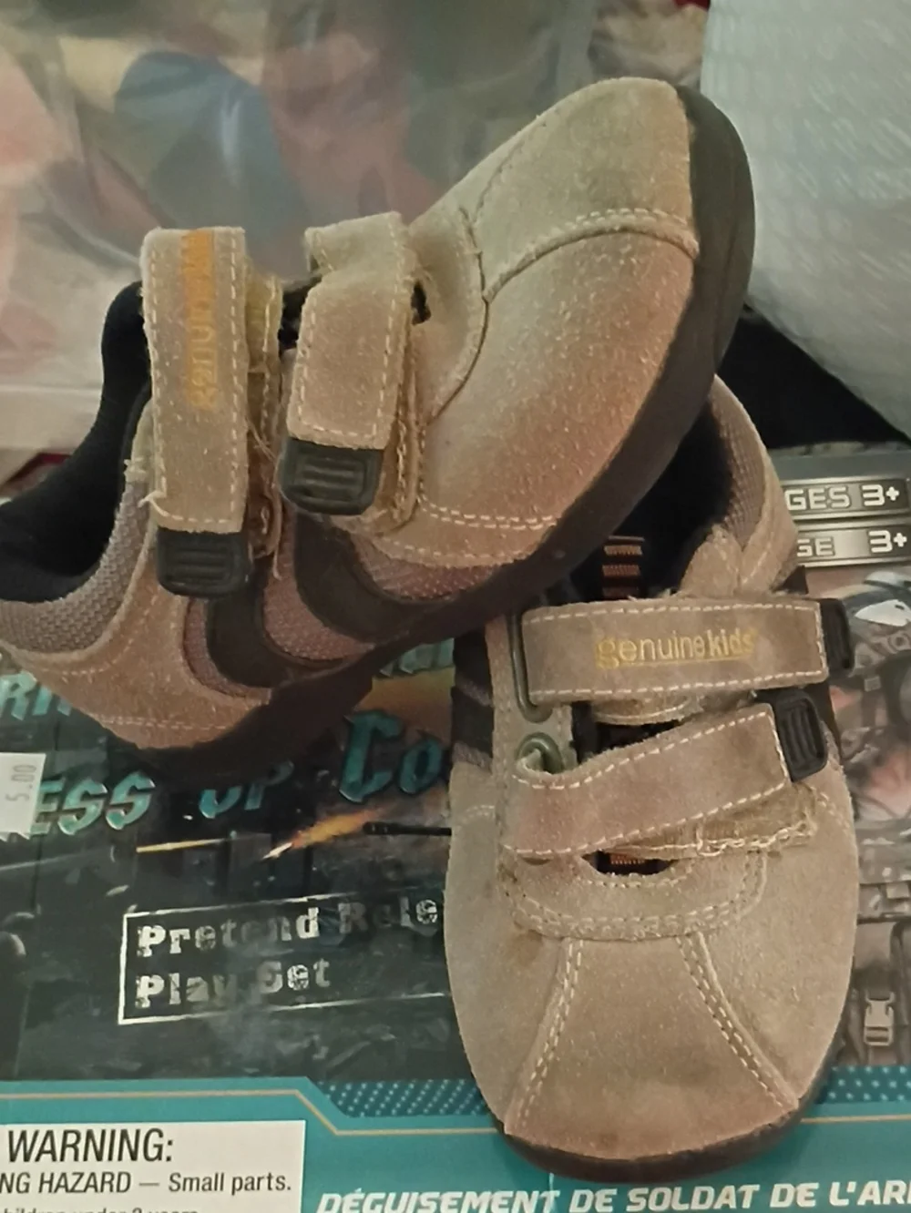 OshKosh B'gosh Toddler Suede Velcro Sneakers - Beige